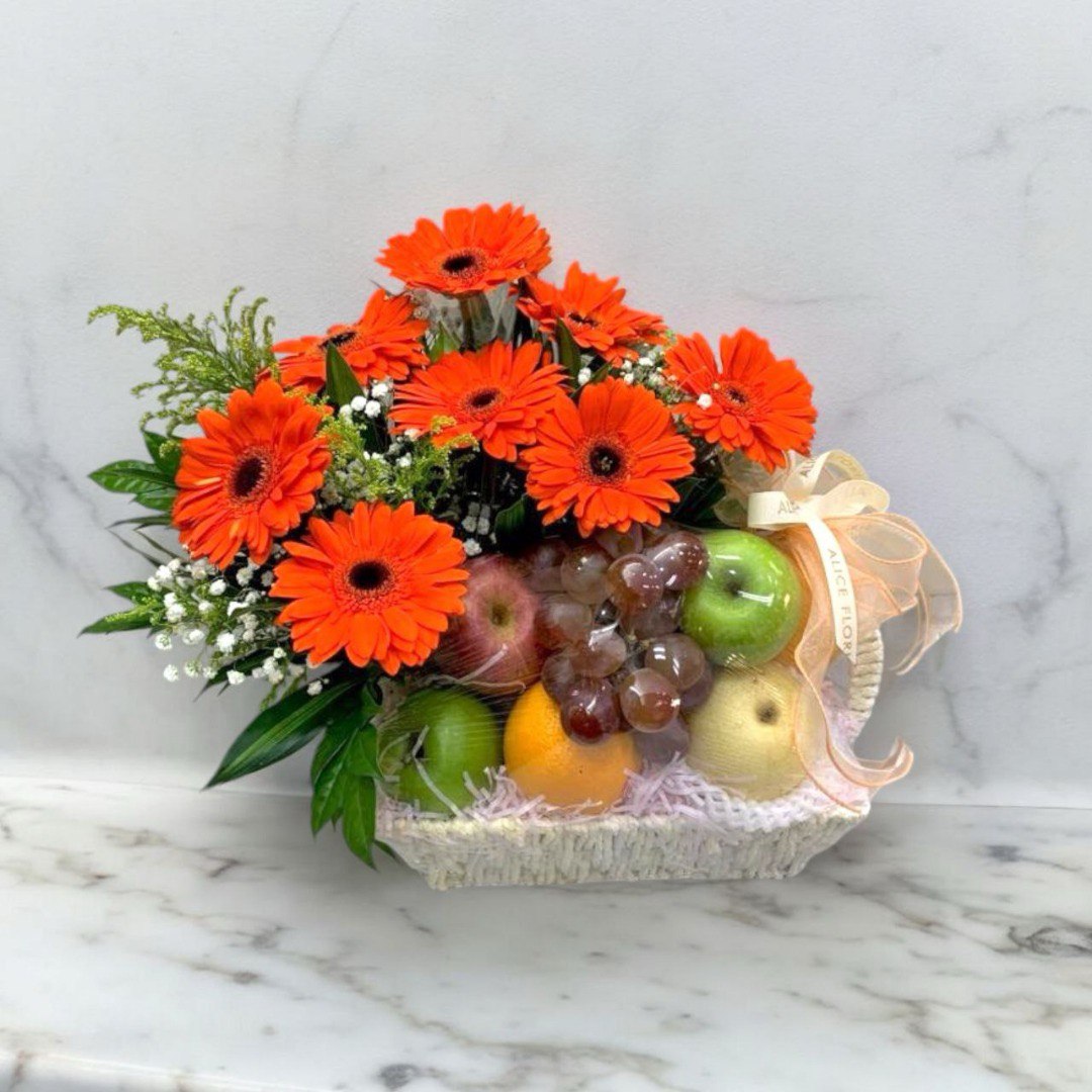Amelia Fruits & Flowers Basket