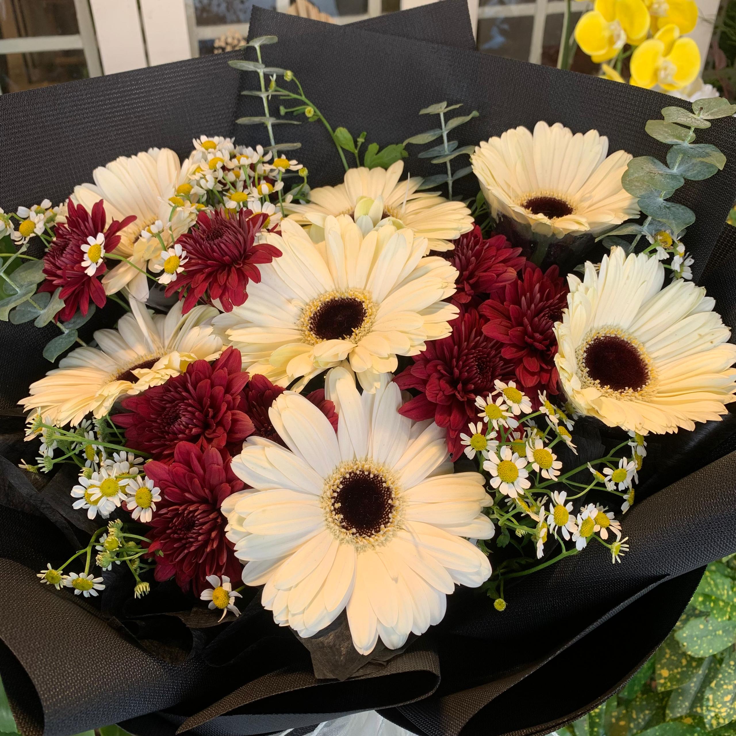 Midnight Blossom Bouquet - Image 2