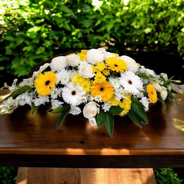 Reena Table Floral