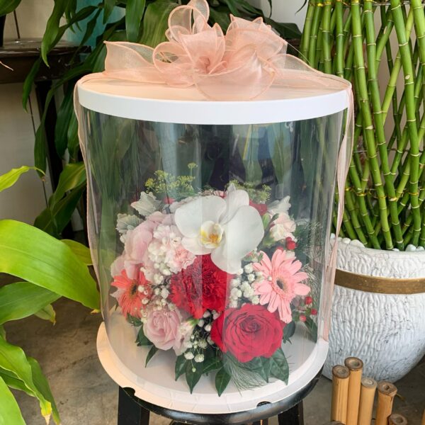 Inayra Flower Cake Gift Box