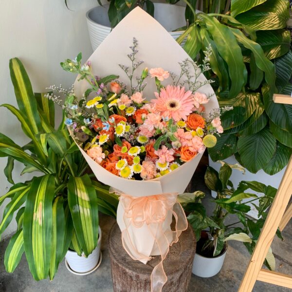 Peachy Bloom Bouquet