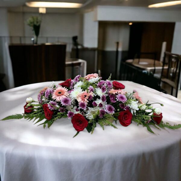 Jaselyn Table Floral