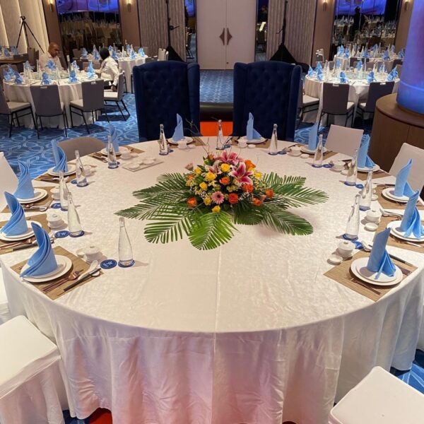 Tropical Glamour Table Centerpiece - Image 2