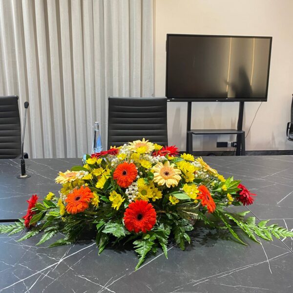Vibrant Conference Table Floral - Image 3