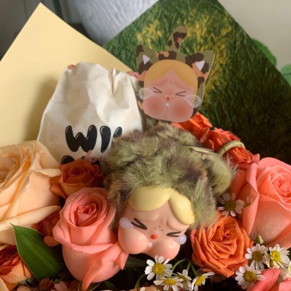 CRYBABY Wild but Cutie Series X Camo Cutie Bouquet - Image 2