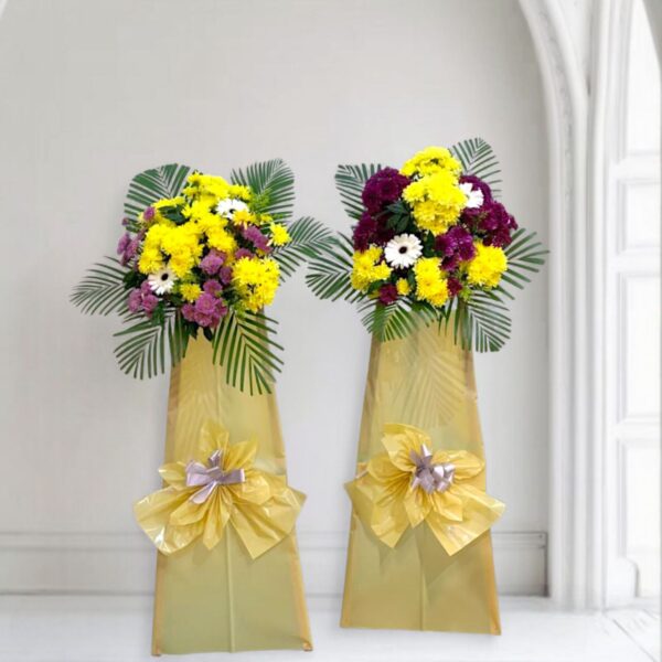 Sincere Thoughts Condolence Stand (Pair)