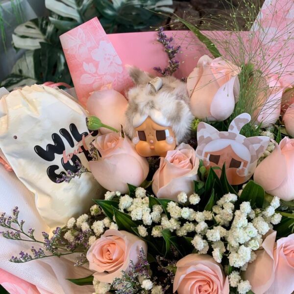 CRYBABY Wild but Cutie Series X Vanilla Cutie Bouquet - Image 2
