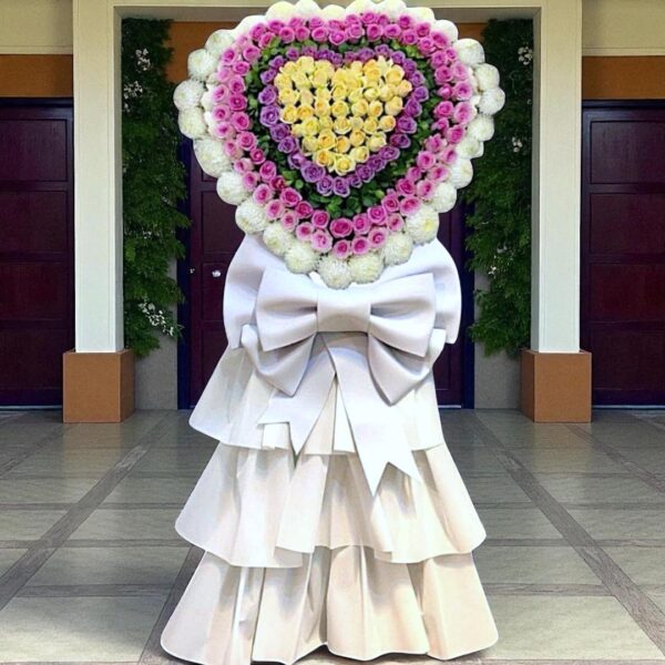 Heart Sacred Passage Condolence Stand