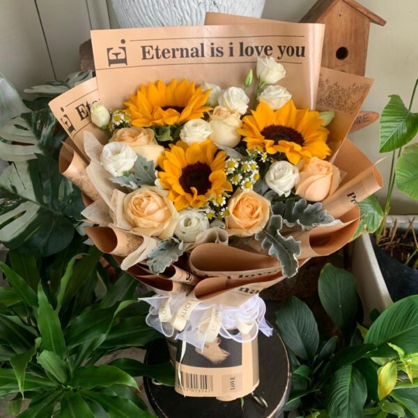 Graduation Glory Bouquet