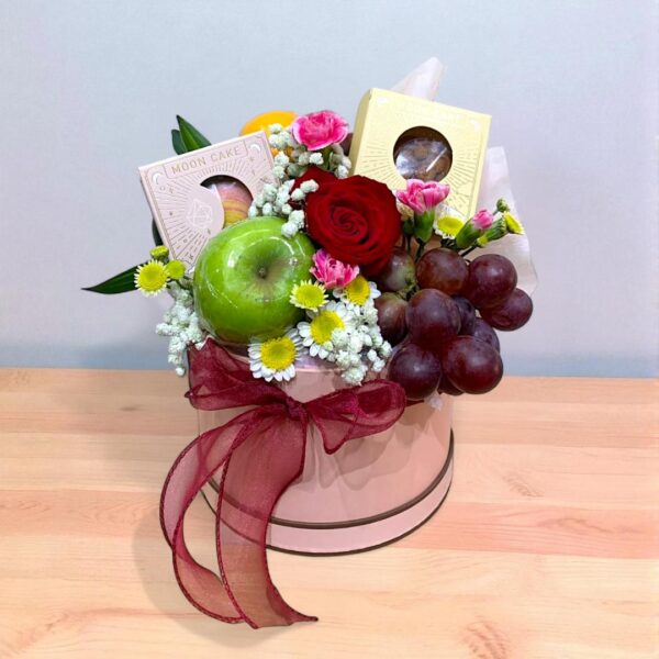 Mooncake Delights with Fruits & Flowers Box